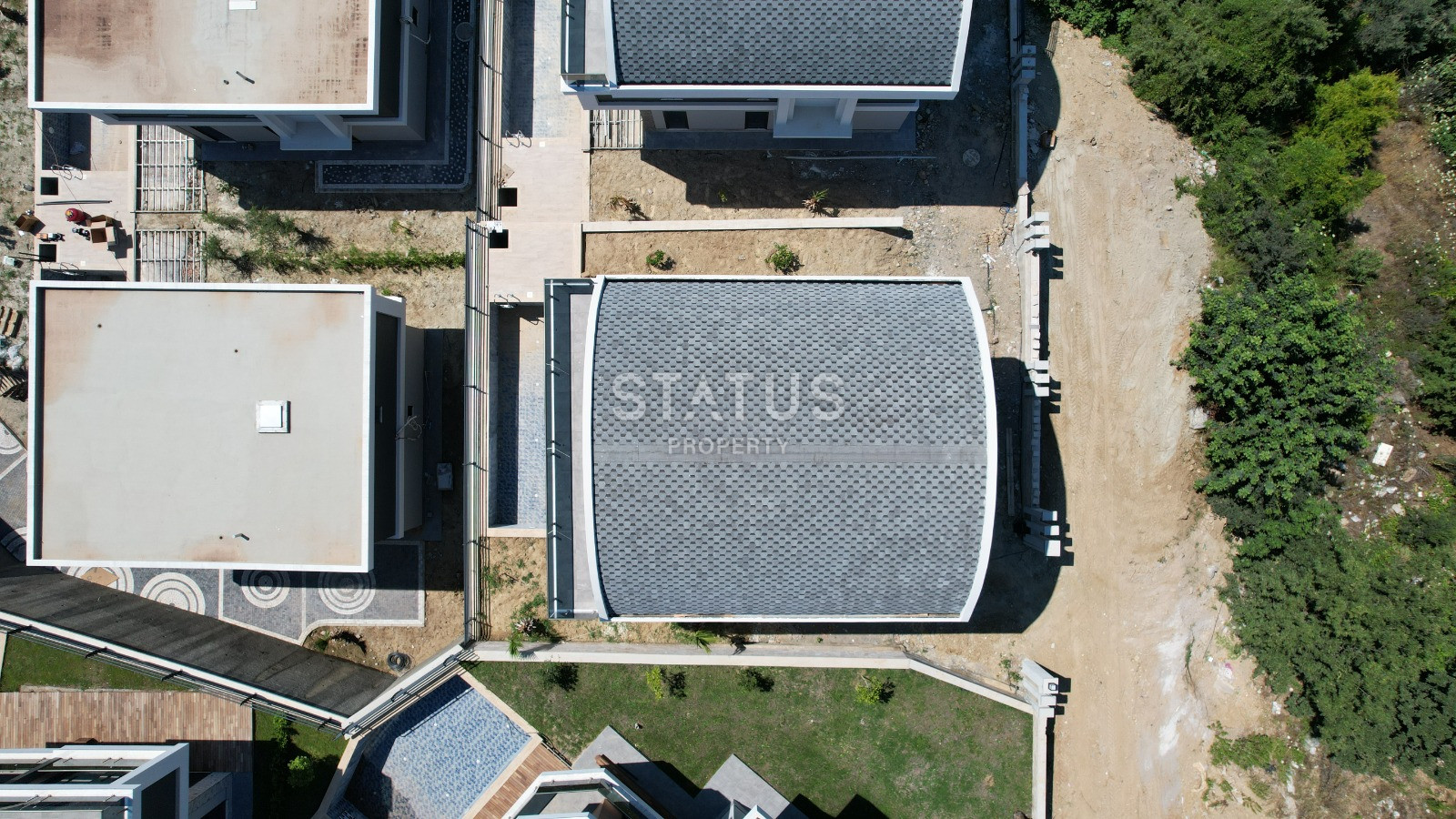 New villas from a quality developer in Kargicak, 350-370 m2 фото 3