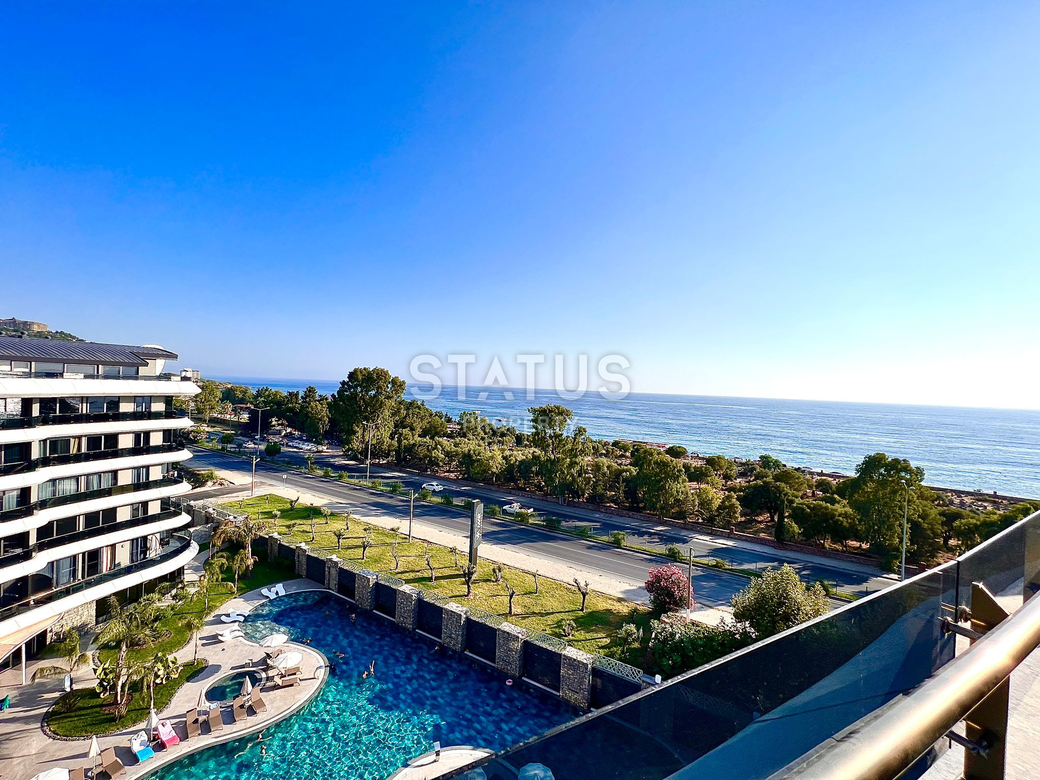 Premium class apartment in residential complex with luxury infrastructure in Kargicak. 62m2 фото 29