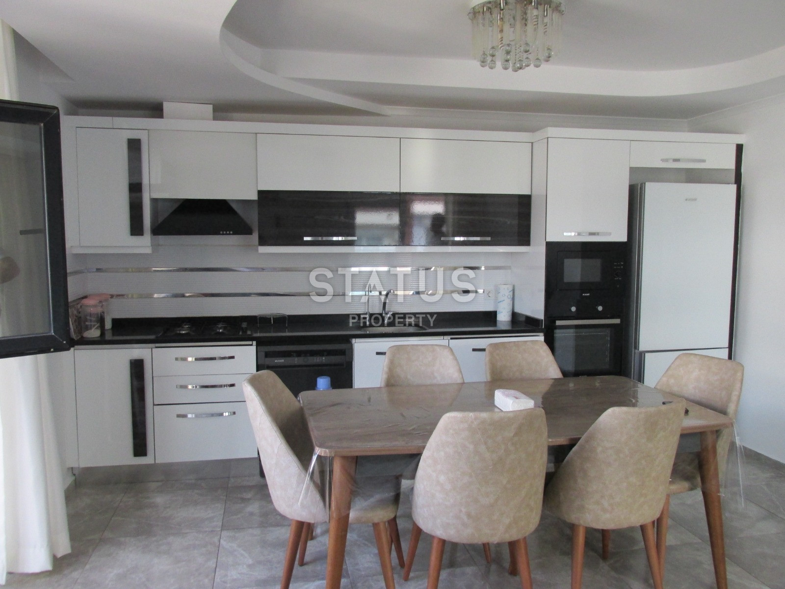 Трёхкомнатная меблированная квартира в ЖК с отельной инфраструктурой в Джикджилли. 115м2 фото 10