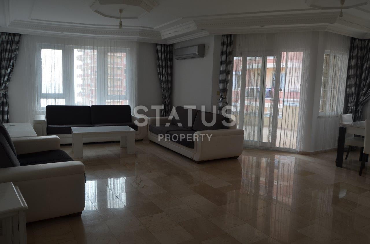 Меблированный пентхаус с прямым видом на Средиземное море и в 50 метрах о него, 185 кв. м. фото 4