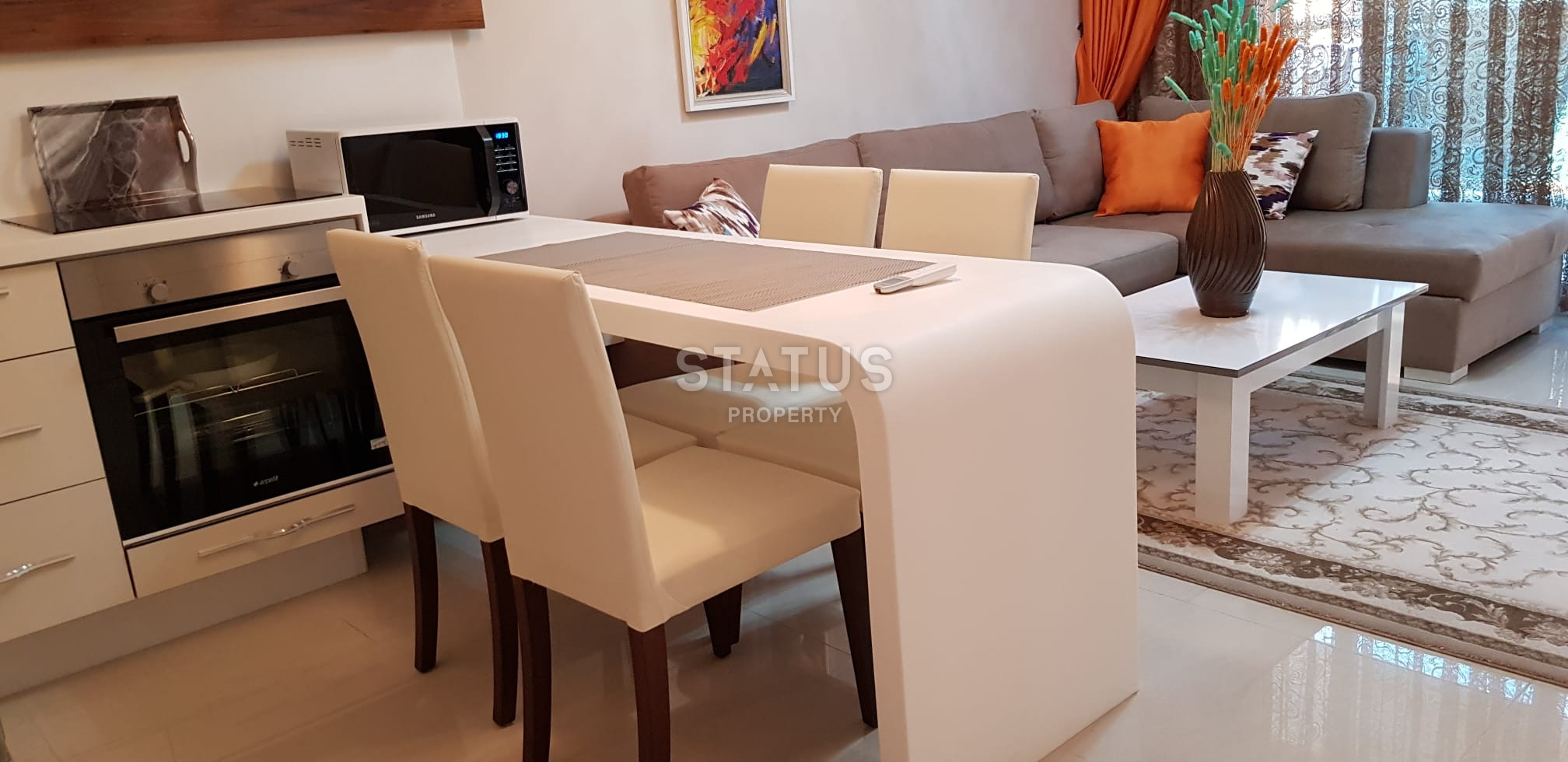 Furnished apartment 1+1 in a luxury complex in Mahmutlar 70m2 фото 1