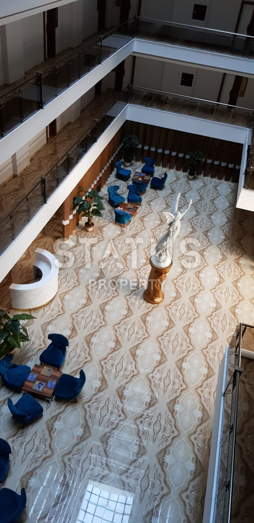 Furnished apartment 1+1 in a luxury complex in Mahmutlar 70m2 фото 26