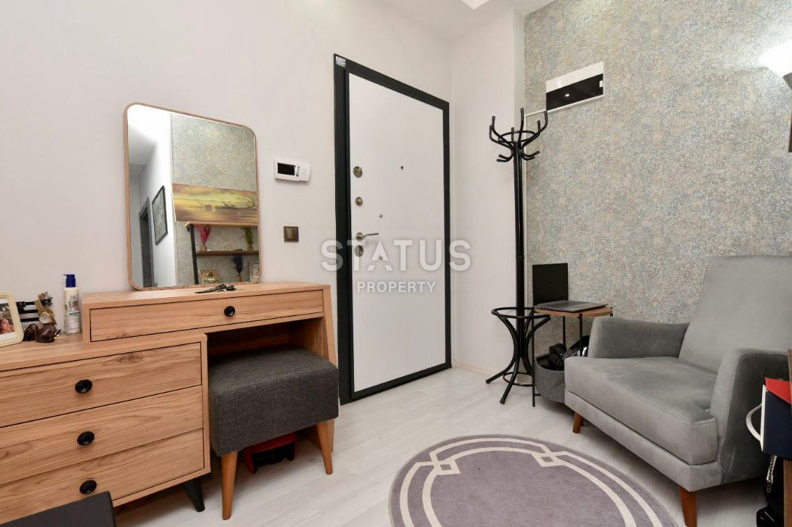 Трёхкомнатная меблированная квартира 300м от моря в центре Аланьи. 80м2 фото 8