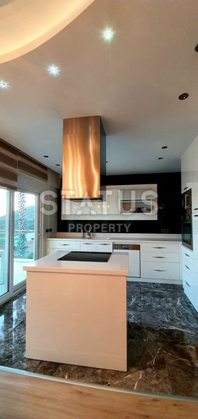 Трёхэтажная вилла с собственным садом и видом на море в Газипаше.  370м2 фото 17