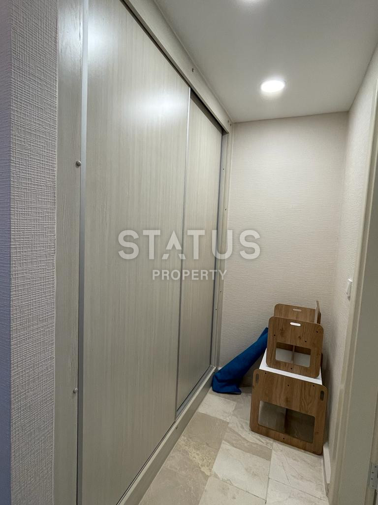 Большая квартира 4+1 с собственным выходом в бассейн в Махмутларе. фото 11