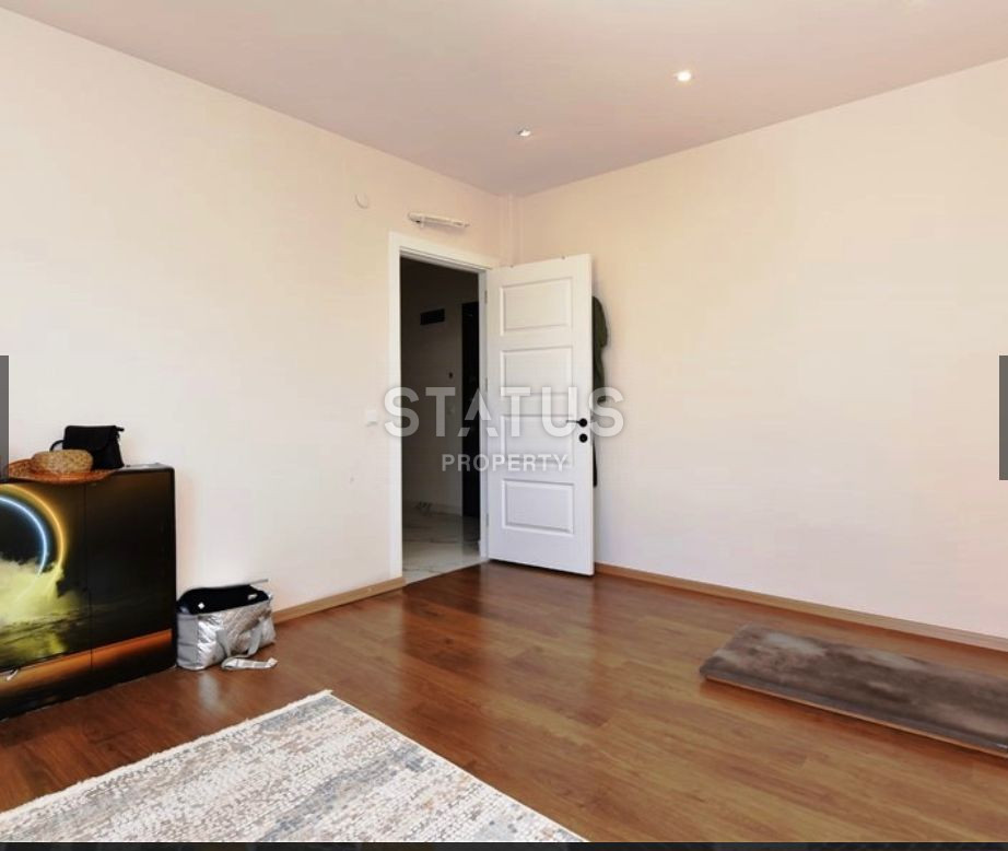 Apartment 2+1 with a separate kitchen in the center of Alanya in a new residential complex. 100m2 фото 9