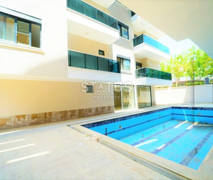 Apartment 2+1 with a separate kitchen in the center of Alanya in a new residential complex. 100m2 фото 15