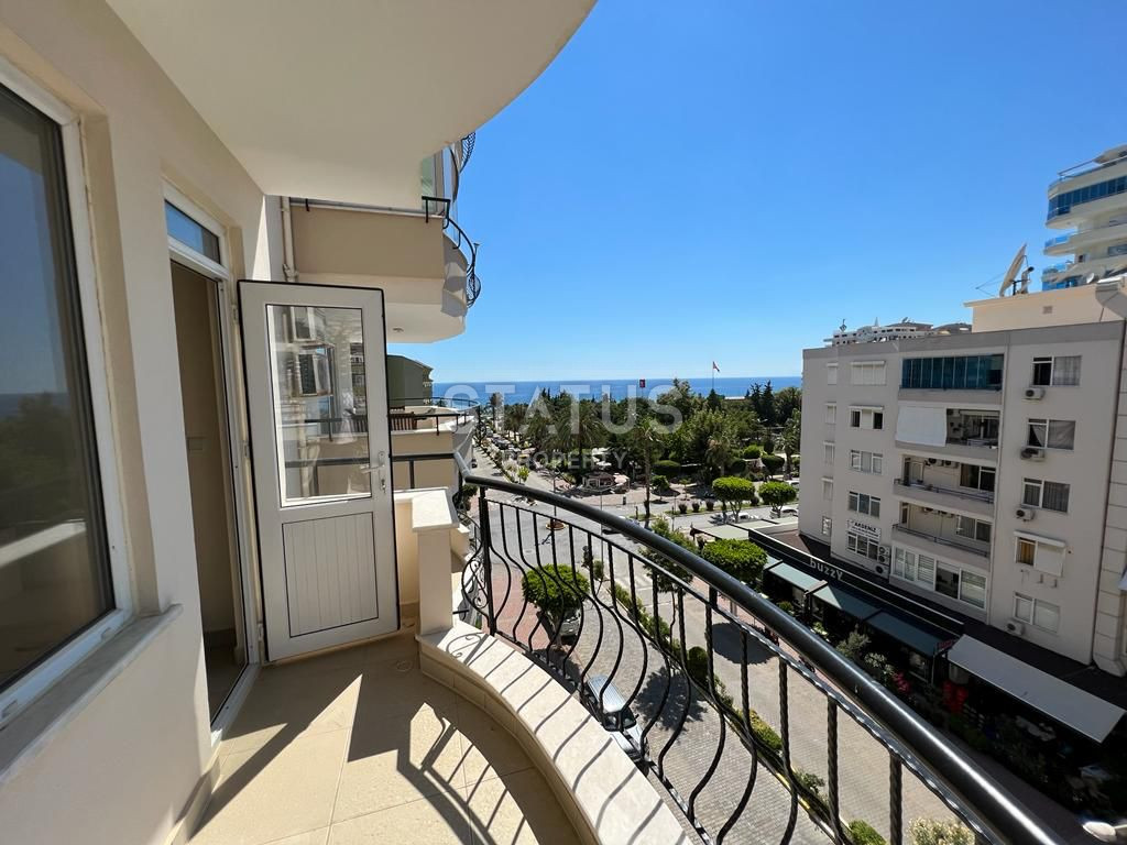 Three-room apartment 100 meters from the coast in Mahmutlar. 115m2 фото 14