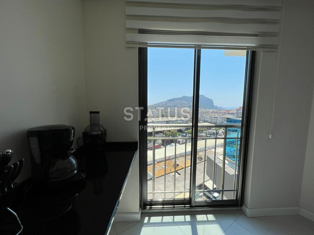 Three-room apartment in the center of Alanya in a residential complex with full infrastructure. Profitable investment! 88 m2 фото 4