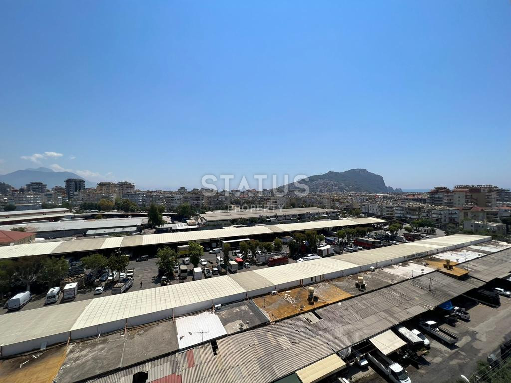 Three-room apartment in the center of Alanya in a residential complex with full infrastructure. Profitable investment! 88 m2 фото 6