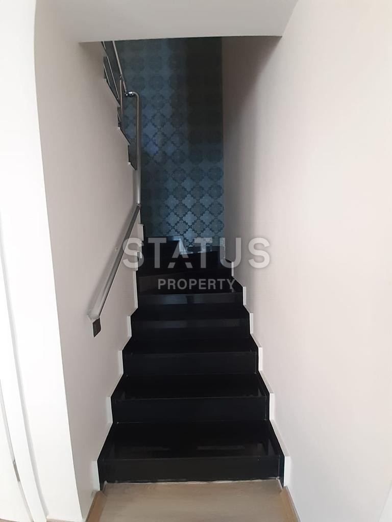 Двухуровневые апаратменты с видом на море в районе Кестель, 140 м2 фото 14