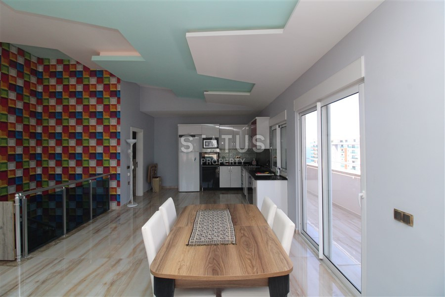 Просторный Дуплекс 3+1 в отличном комплексе в Махмутларе, 180 м2 фото 9