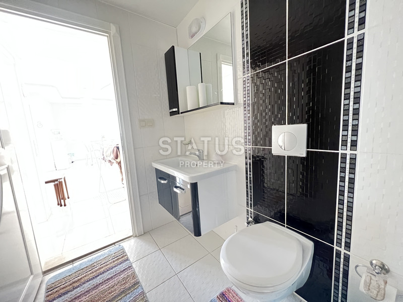 Двухкомнатная меблированная квартира в близи моря в Махмутларе. 62м2 фото 15