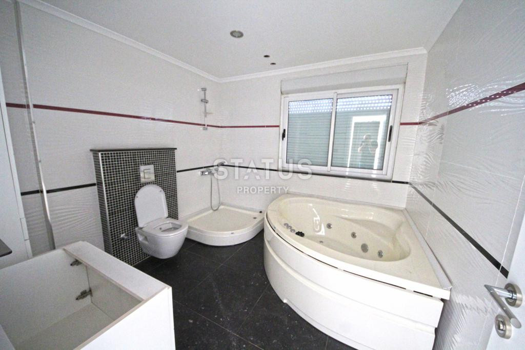 Просторный дуплекс в центре Алании c видом на море 400 m2. фото 24