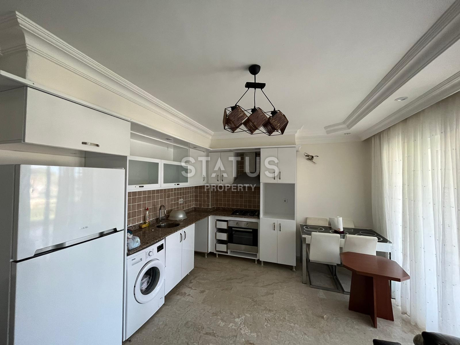 Three-room furnished apartment in Demirtas, 100 meters from the sea. 110m2 фото 4