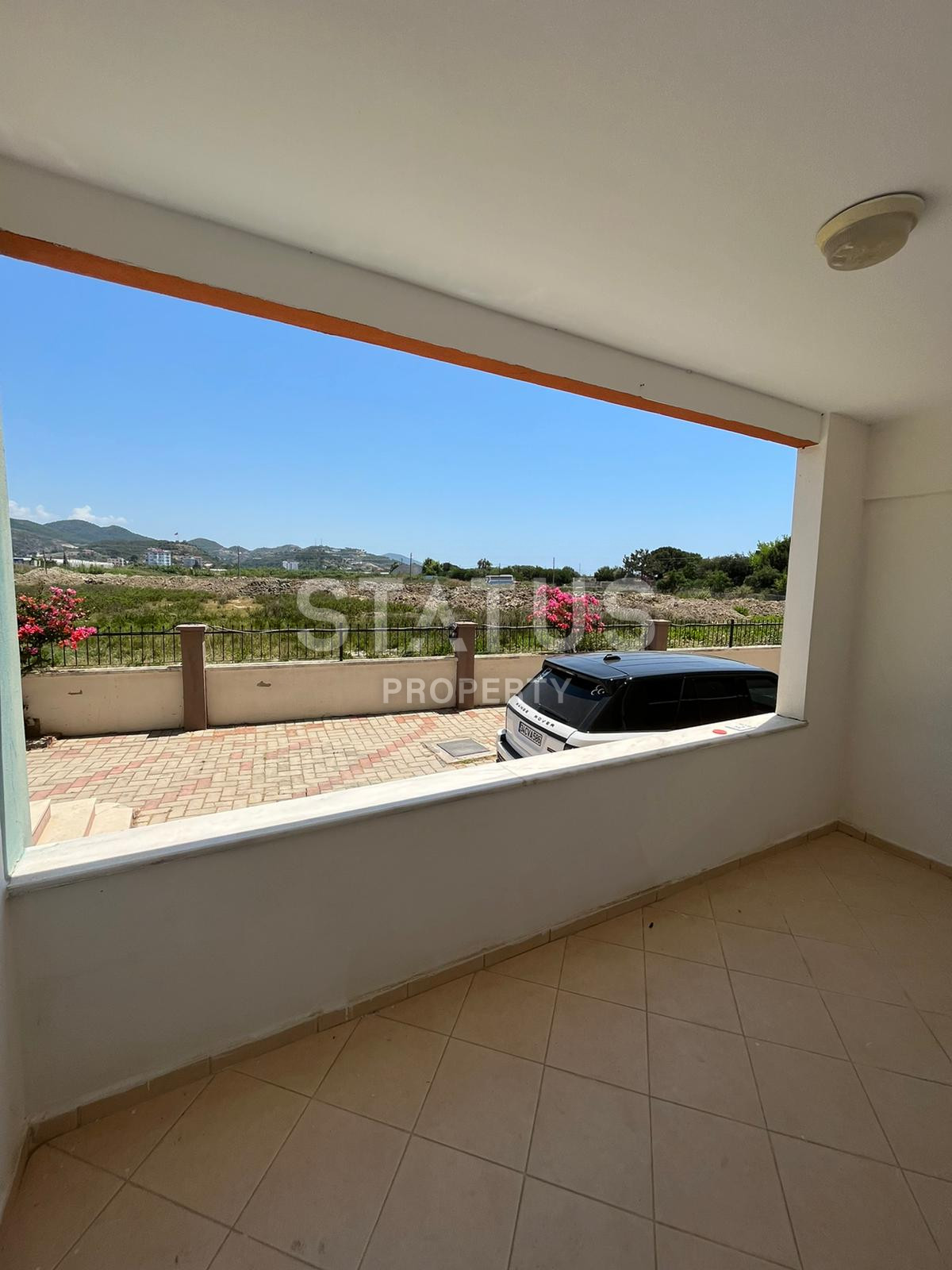 Three-room furnished apartment in Demirtas, 100 meters from the sea. 110m2 фото 5