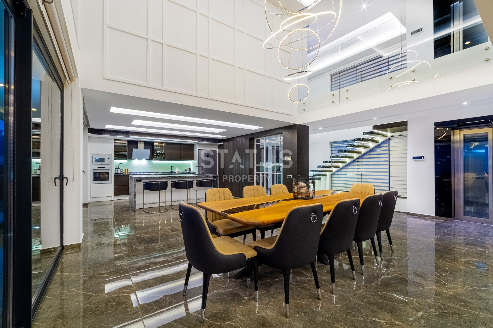 Luxurious 3-storey villa with views of Calais and the sea. 516m2-1650m2 фото 8