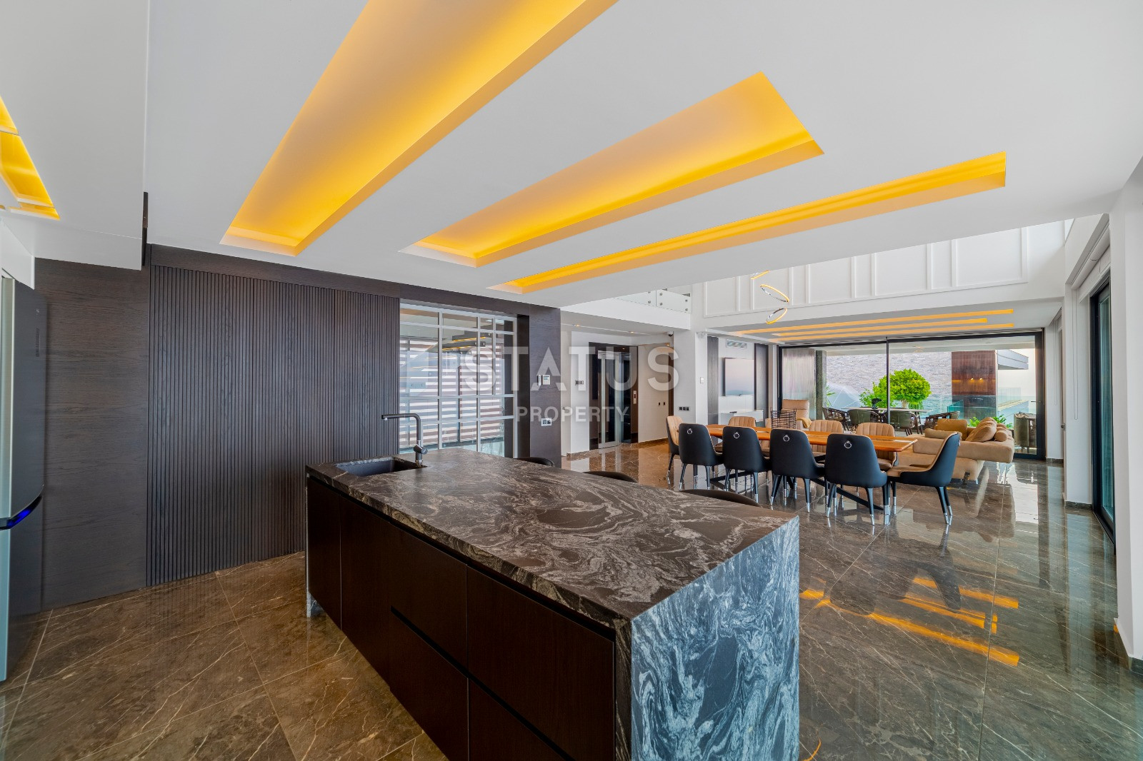 Luxurious 3-storey villa with views of Calais and the sea. 516m2-1650m2 фото 15