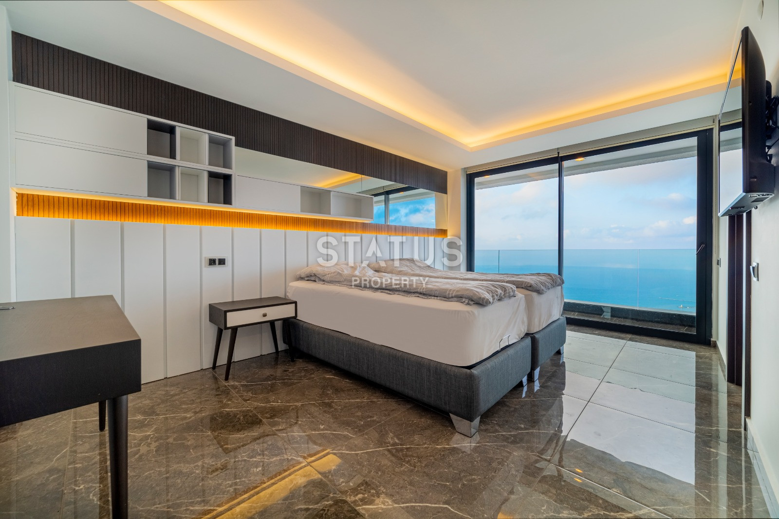 Luxurious 3-storey villa with views of Calais and the sea. 516m2-1650m2 фото 17