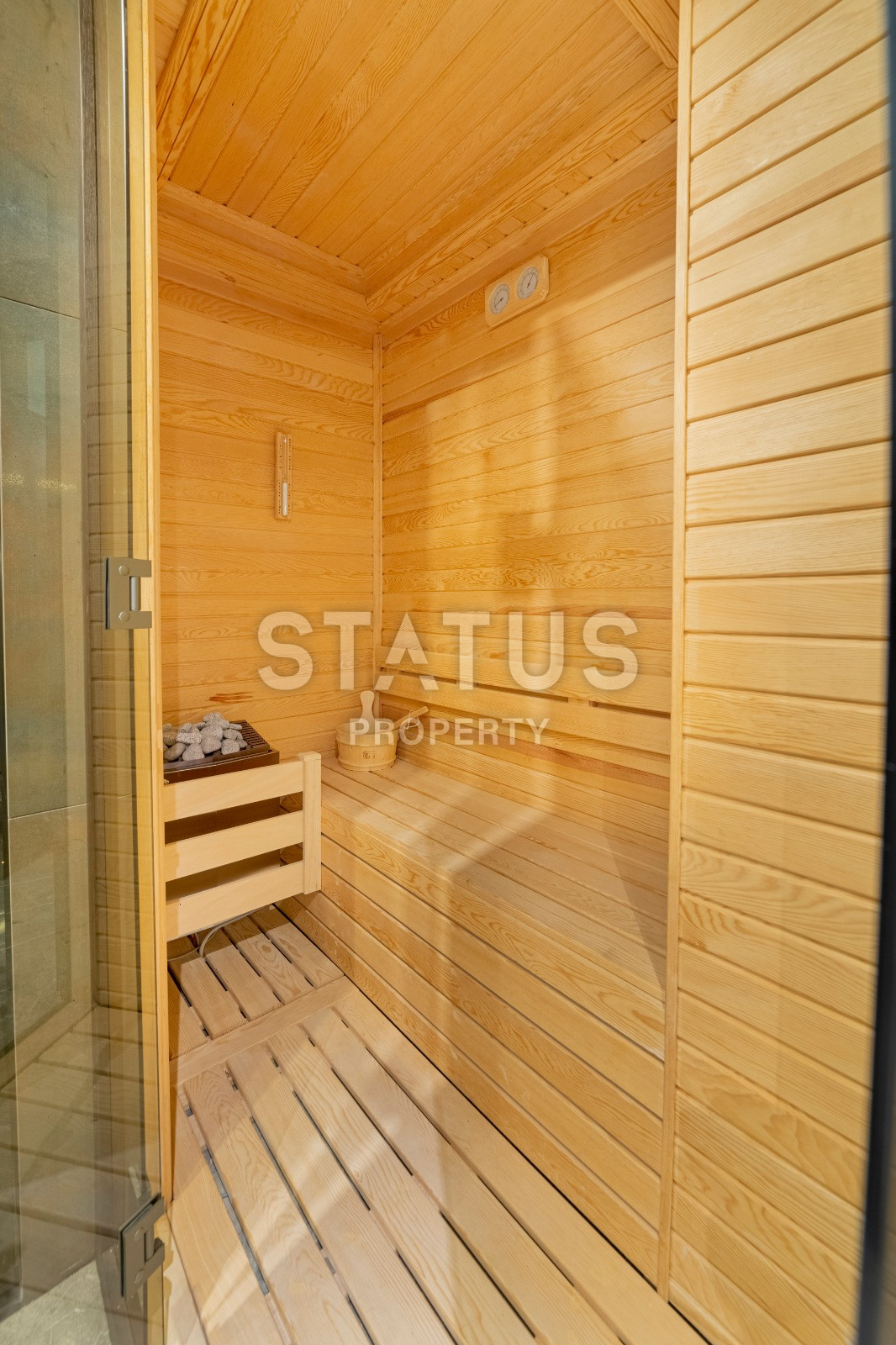 Luxurious 3-storey villa with views of Calais and the sea. 516m2-1650m2 фото 48