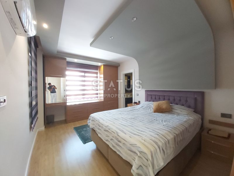 Spacious four-room apartment with a good location in Mahmutlar. 140m2 фото 9