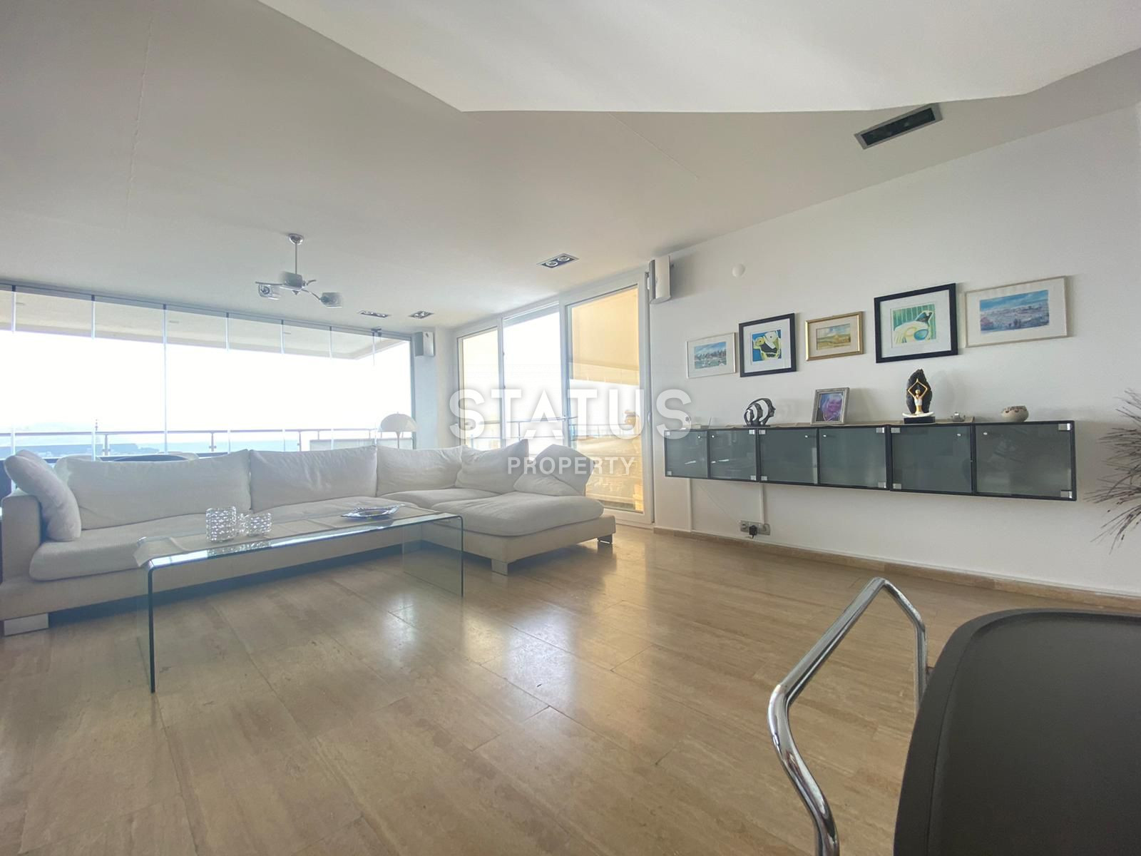 Panoramic two-level penthouse in the Bektash area. 250m2 фото 10