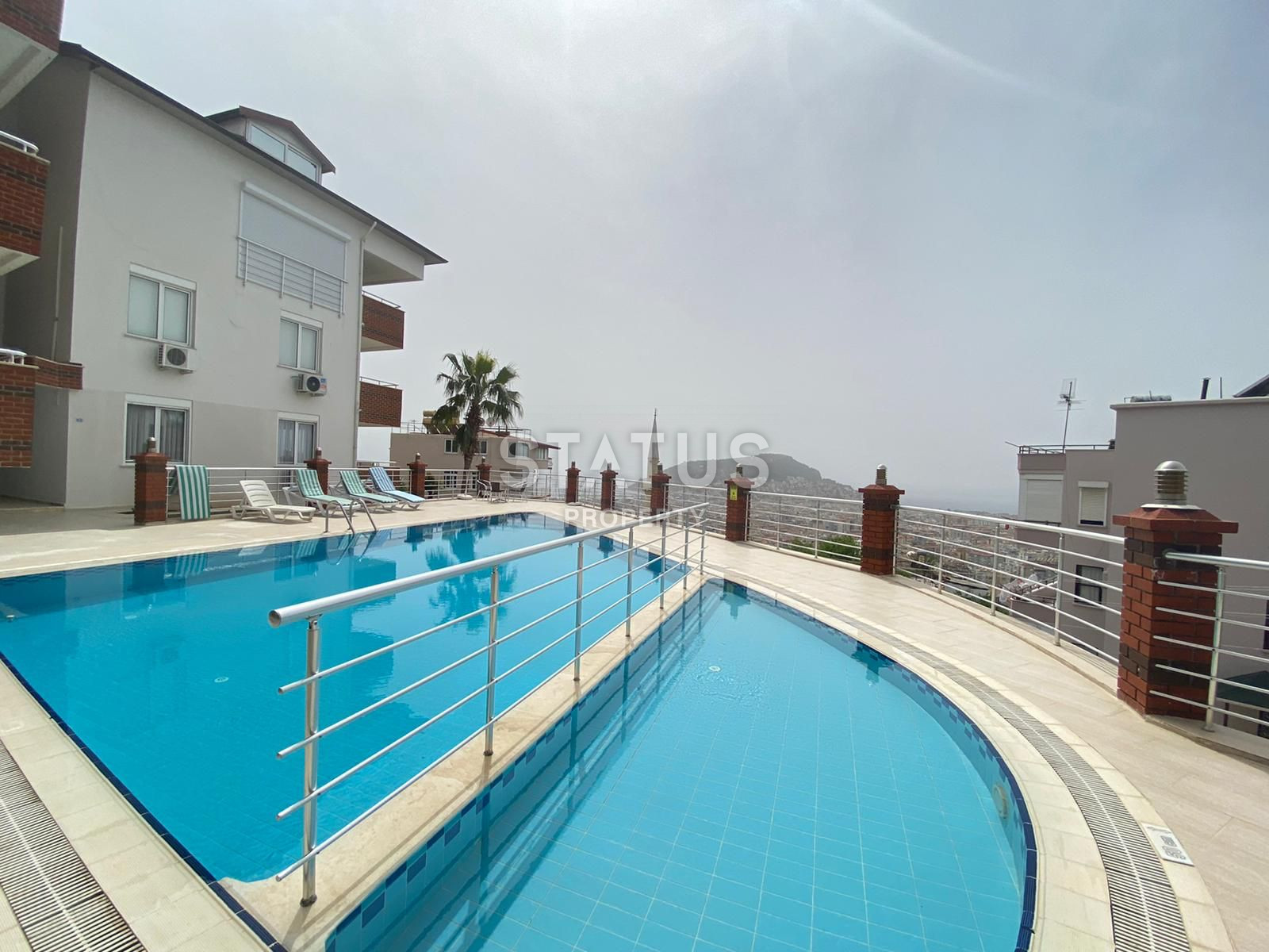 Panoramic two-level penthouse in the Bektash area. 250m2 фото 15