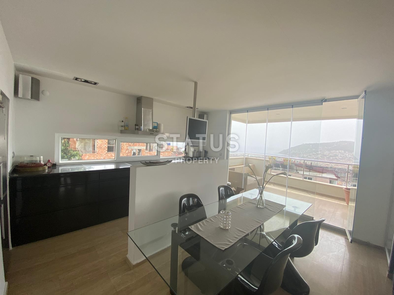 Panoramic two-level penthouse in the Bektash area. 250m2 фото 17