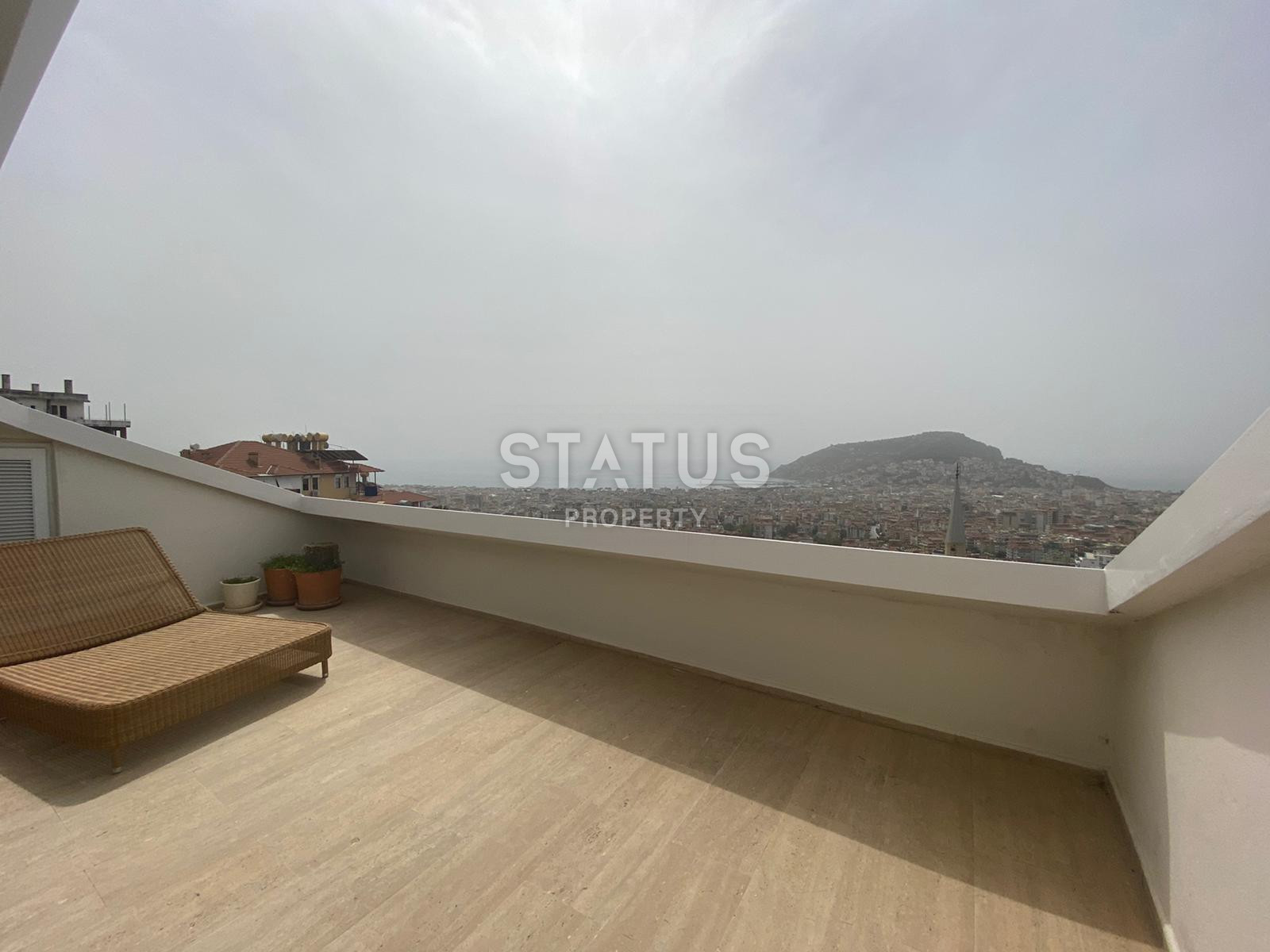 Panoramic two-level penthouse in the Bektash area. 250m2 фото 29