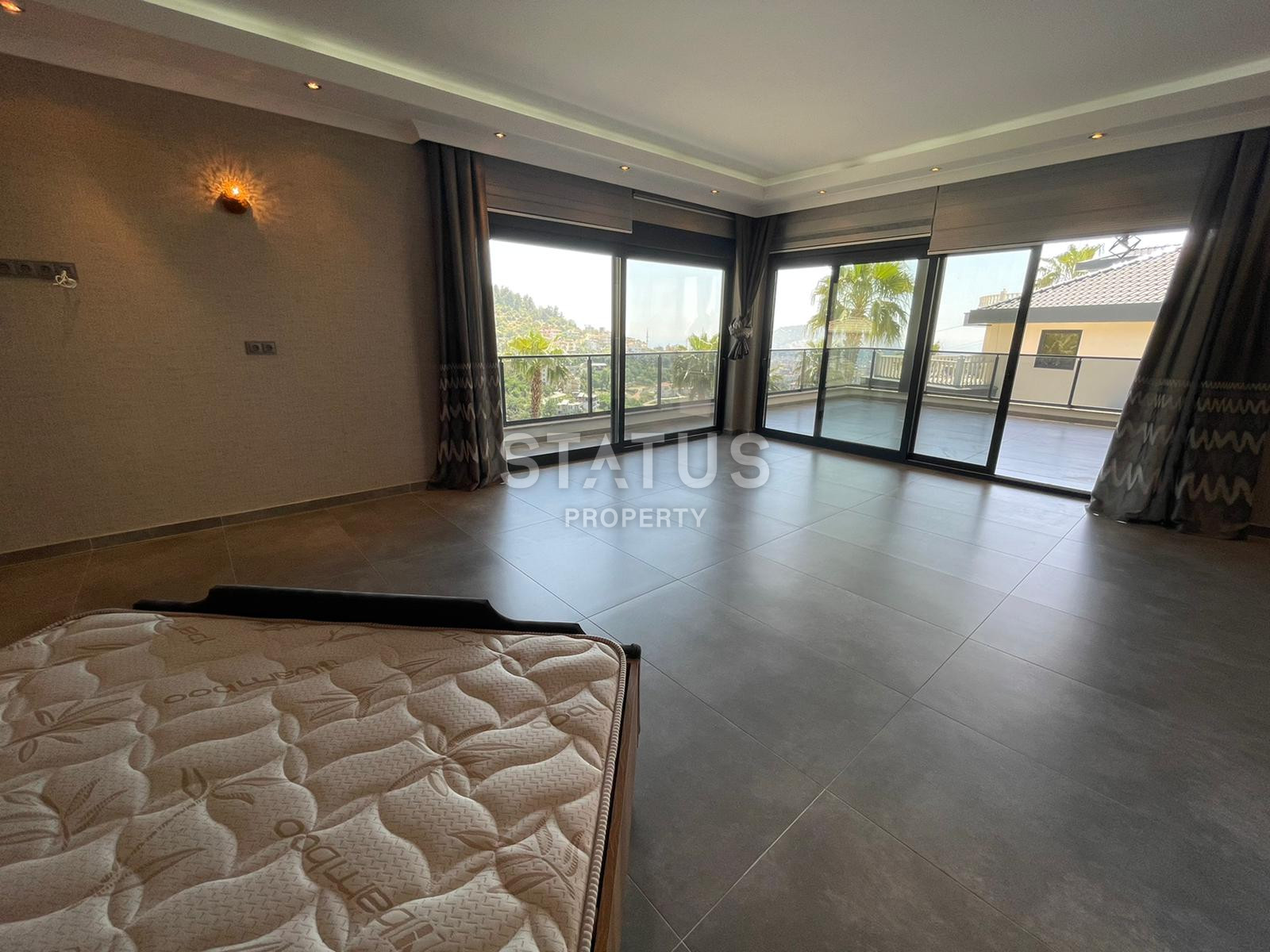 Просторная вилла 3+1 для ценителей комфорта и эстетичности в Тепе. 300м2 фото 29