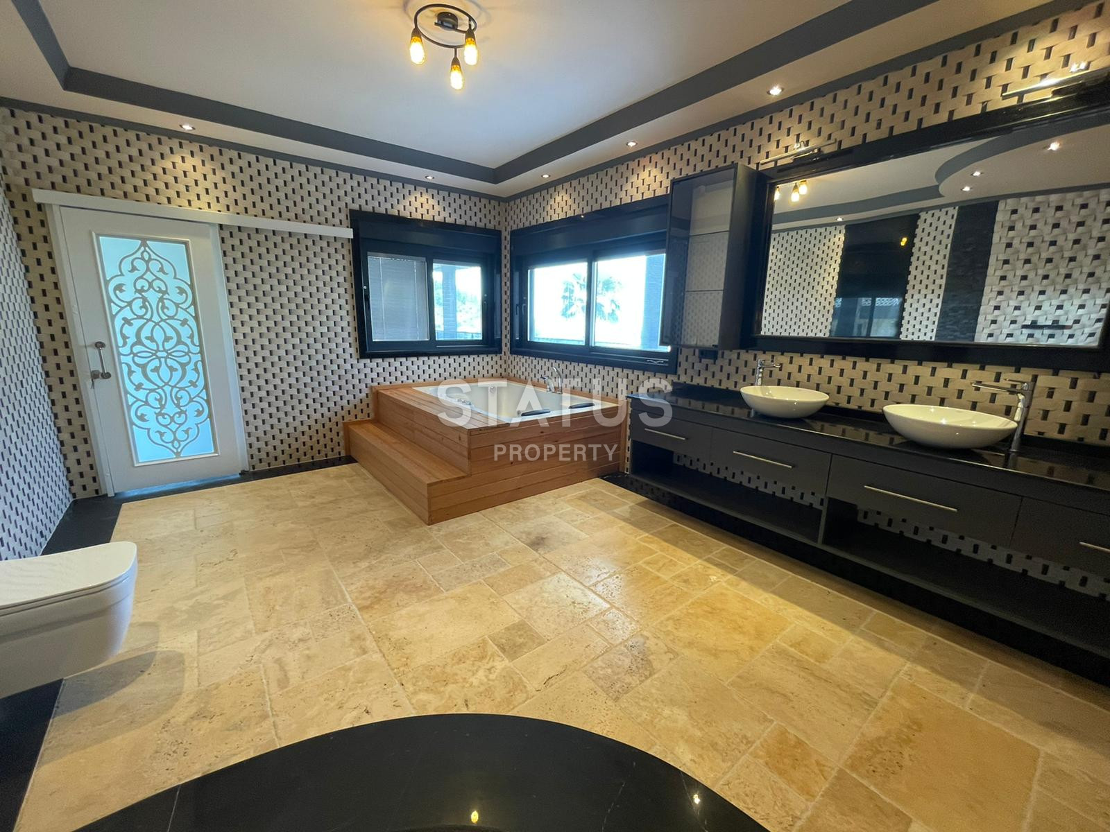 Просторная вилла 3+1 для ценителей комфорта и эстетичности в Тепе. 300м2 фото 37