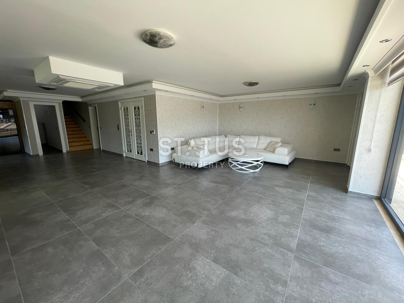 Просторная вилла 3+1 для ценителей комфорта и эстетичности в Тепе. 300м2 фото 39