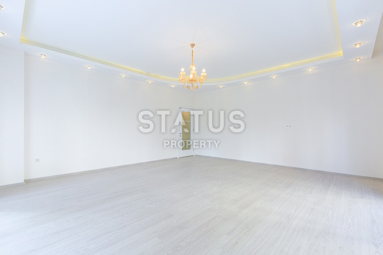 Две квартиры 3+1 с шикарным ремонтом в Махмутларе, 178 кв. м. фото 6