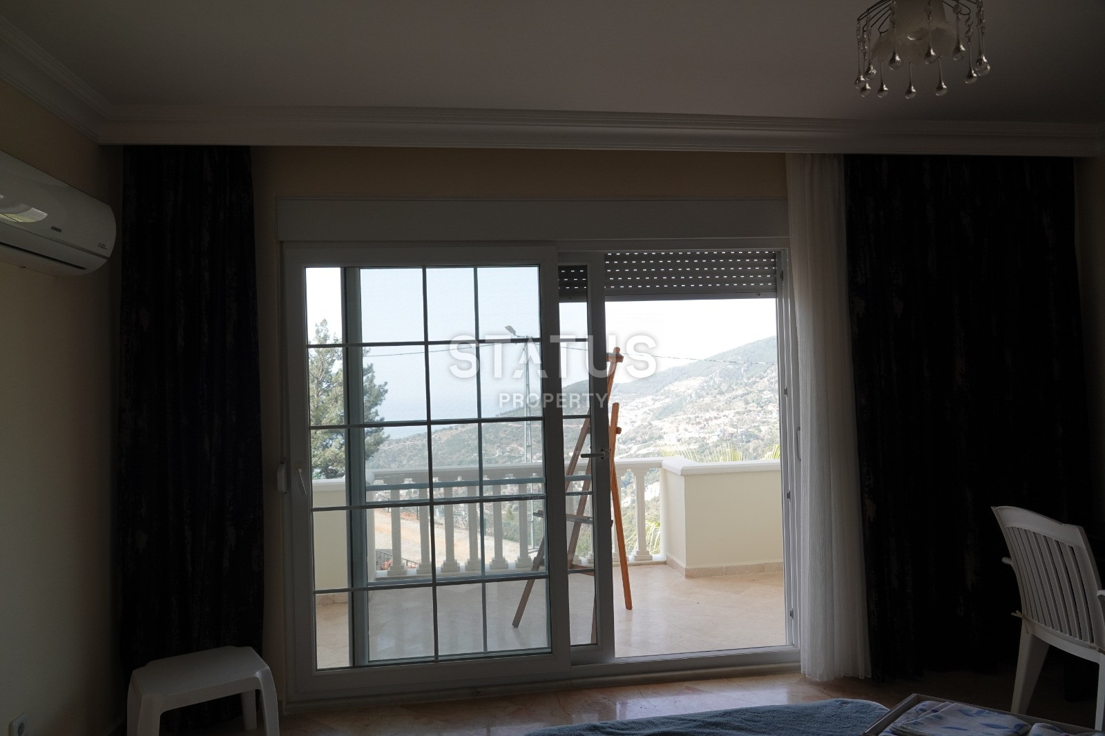 Three-level villa 6+2 in Bektaşe. 220m2 +100m2 фото 9