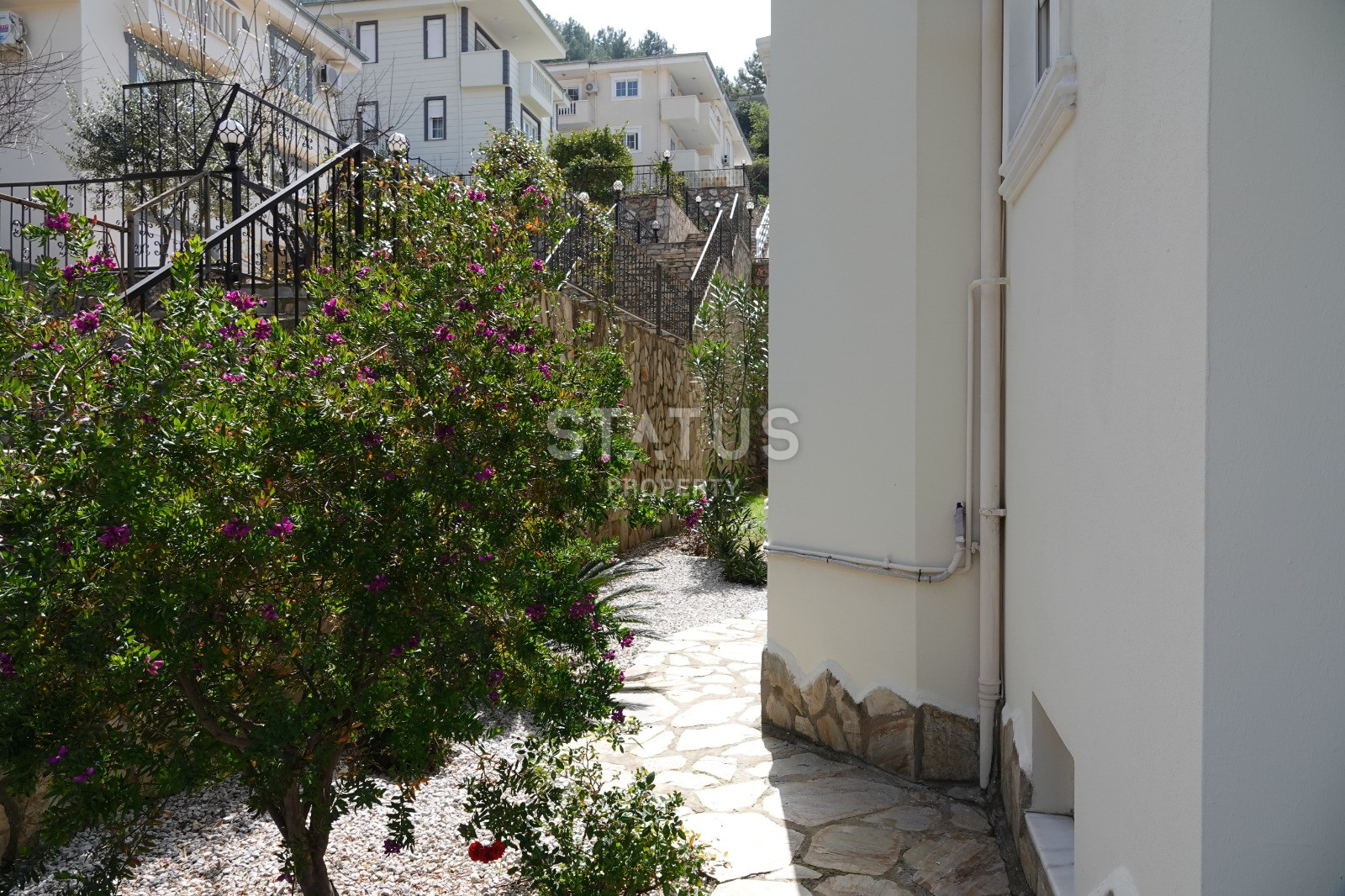 Three-level villa 6+2 in Bektaşe. 220m2 +100m2 фото 24