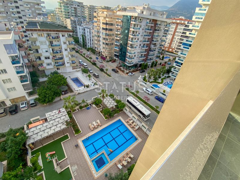 Furnished apartment in a luxury complex in the center of Mahmutlar. 65m2 фото 24