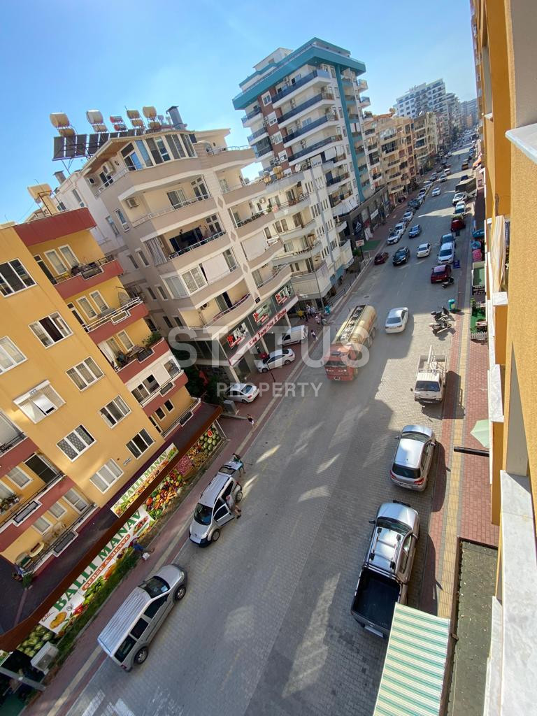 Spacious furnished 1+1 apartment in a complex with infrastructure in Mahmutlar. 65m2 фото 13