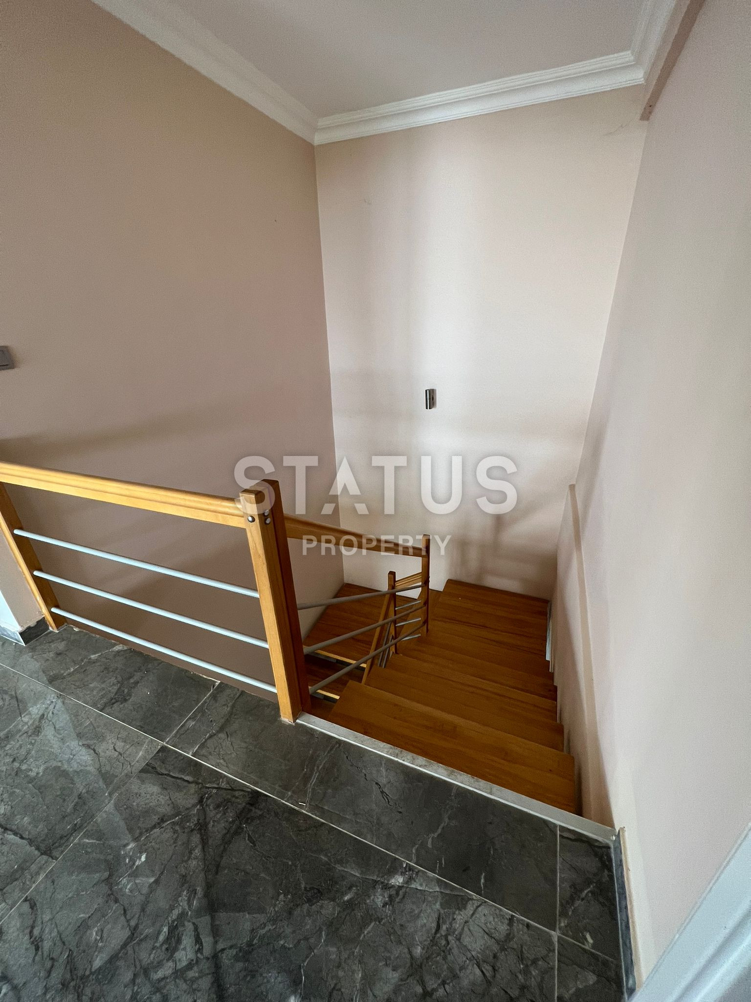 Дуплекс  4+2  с собственным садом в Бекташе.200м2 фото 3