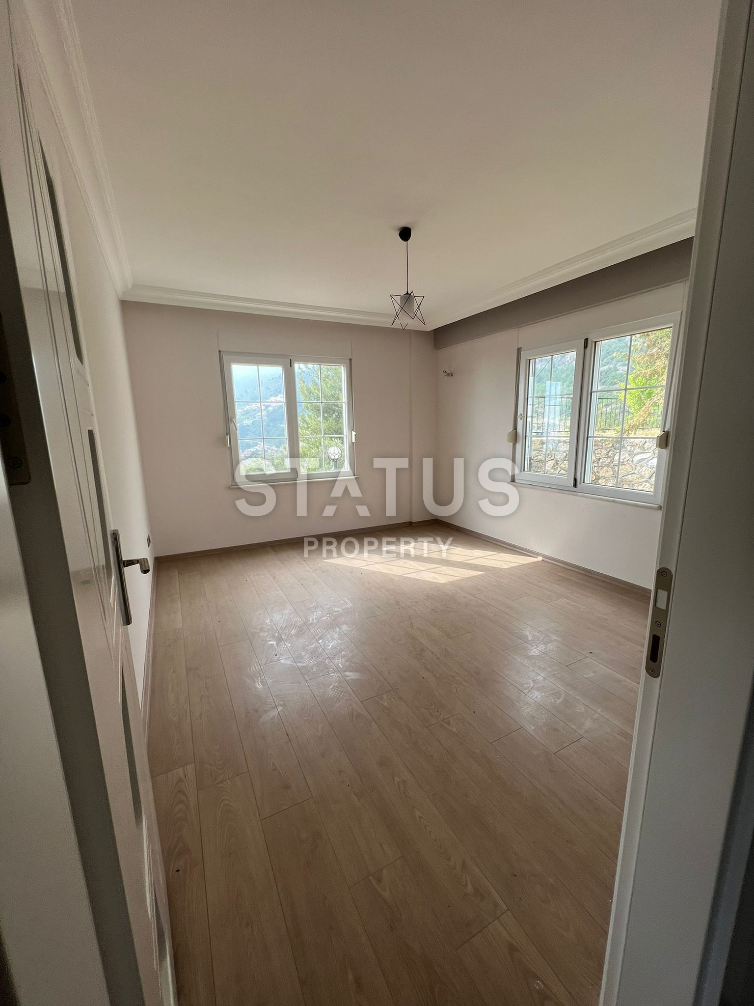 Дуплекс  4+2  с собственным садом в Бекташе.200м2 фото 14