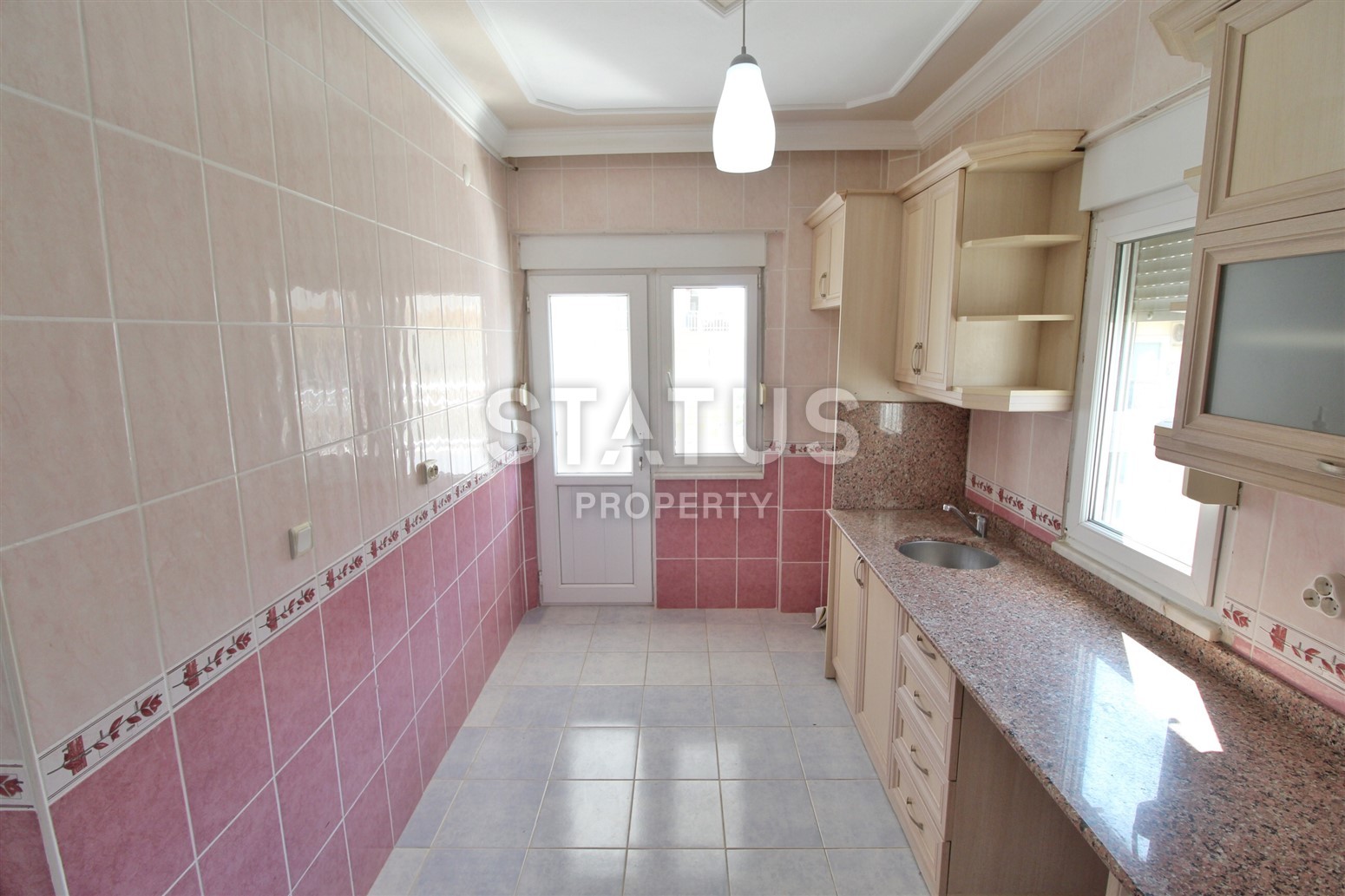 Просторная трехкомнатная квартира с видом на море, 120м2 фото 3