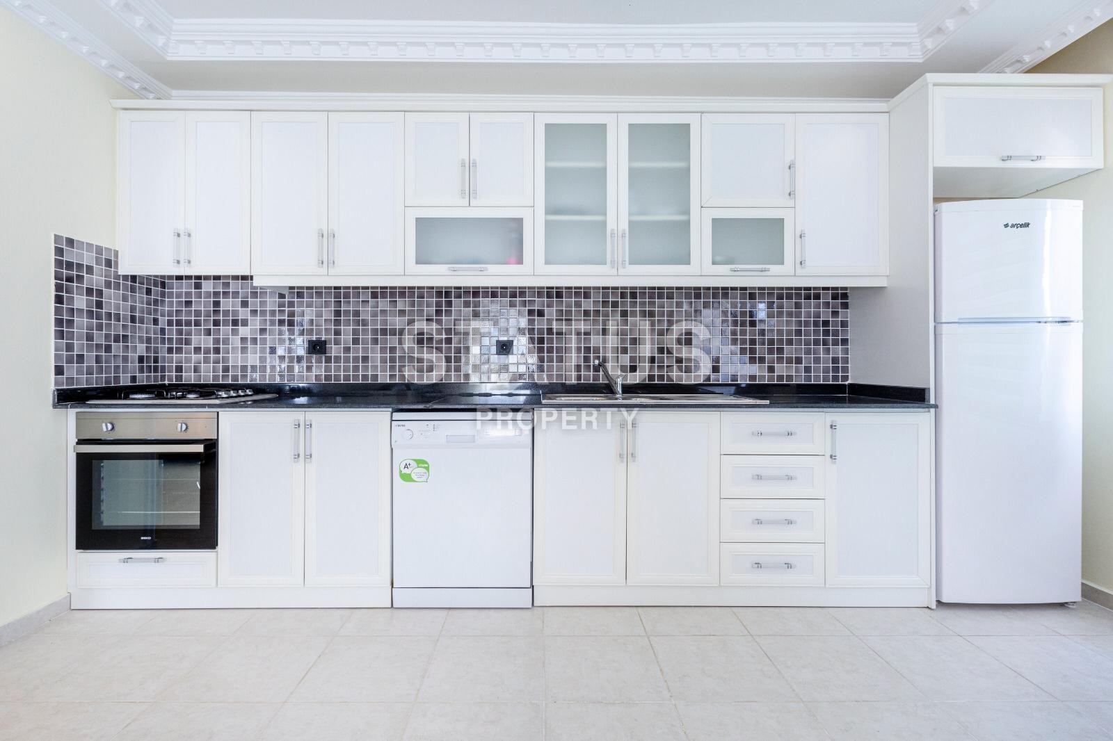 Меблированные апартаменты с прямым видом на море и горы, 130 м2. фото 7