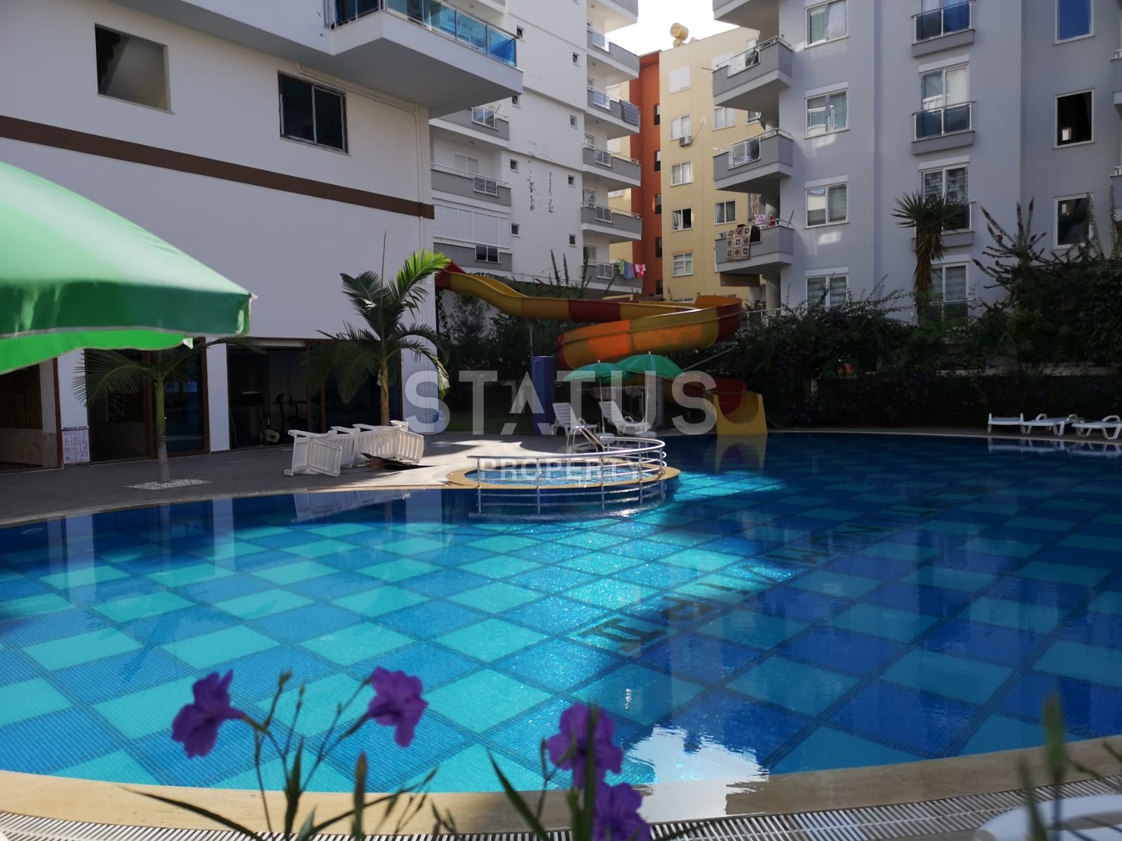 Просторная квартира в новом комплексе с бассейном и джакузи на крыше. 65 кв.м. фото 19