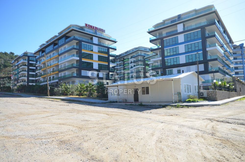 Luxury apartments in a luxury complex in Kargicak фото 5