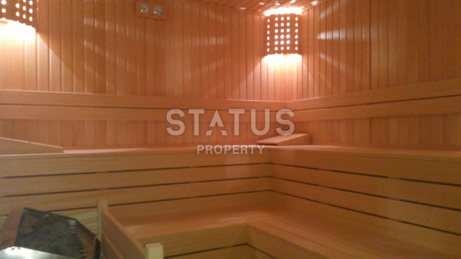 Просторная двухкомнатная квартира в комплексе с бассейном, 75 м2 фото 9