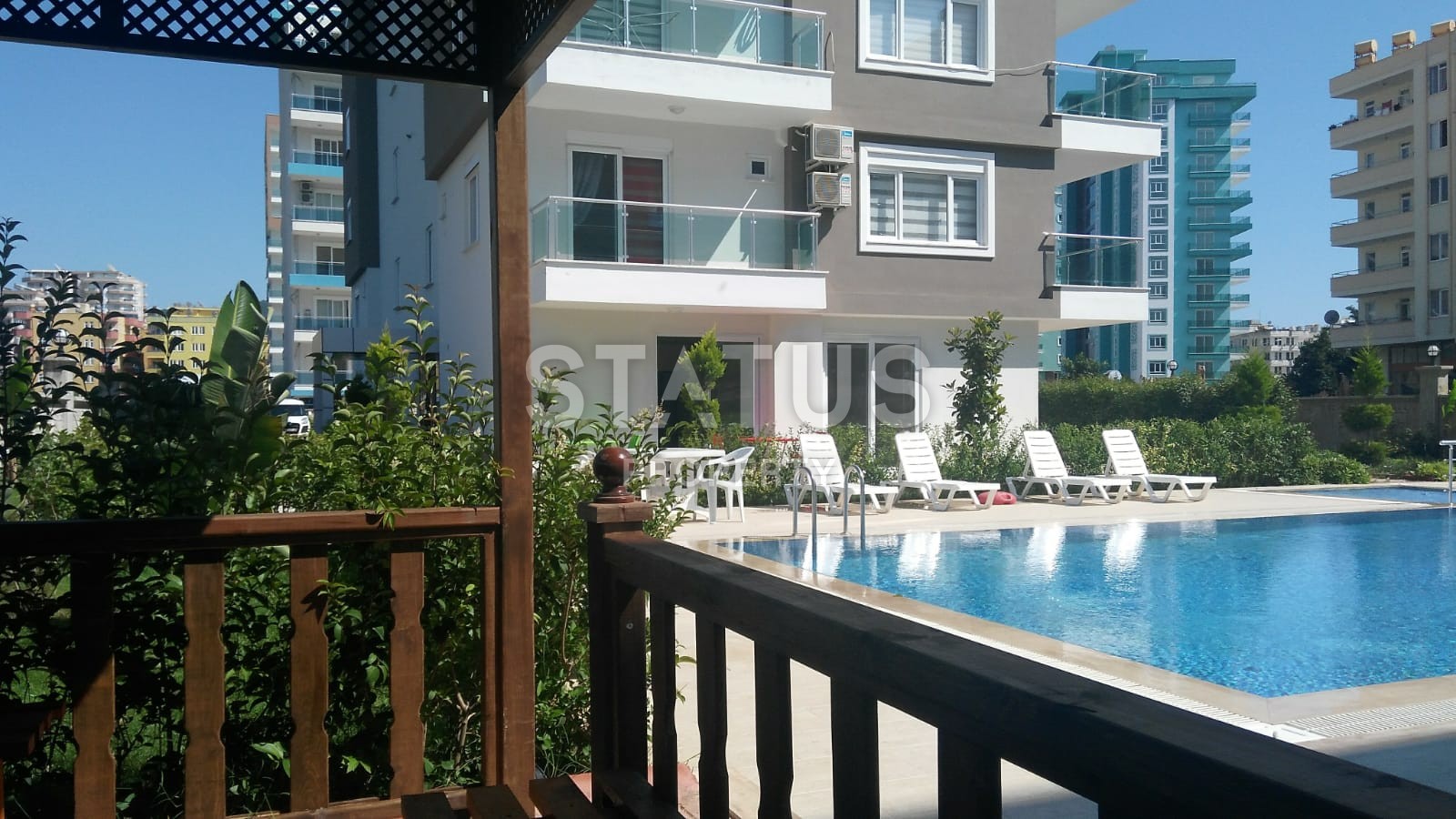 Просторная двухкомнатная квартира в комплексе с бассейном, 75 м2 фото 14