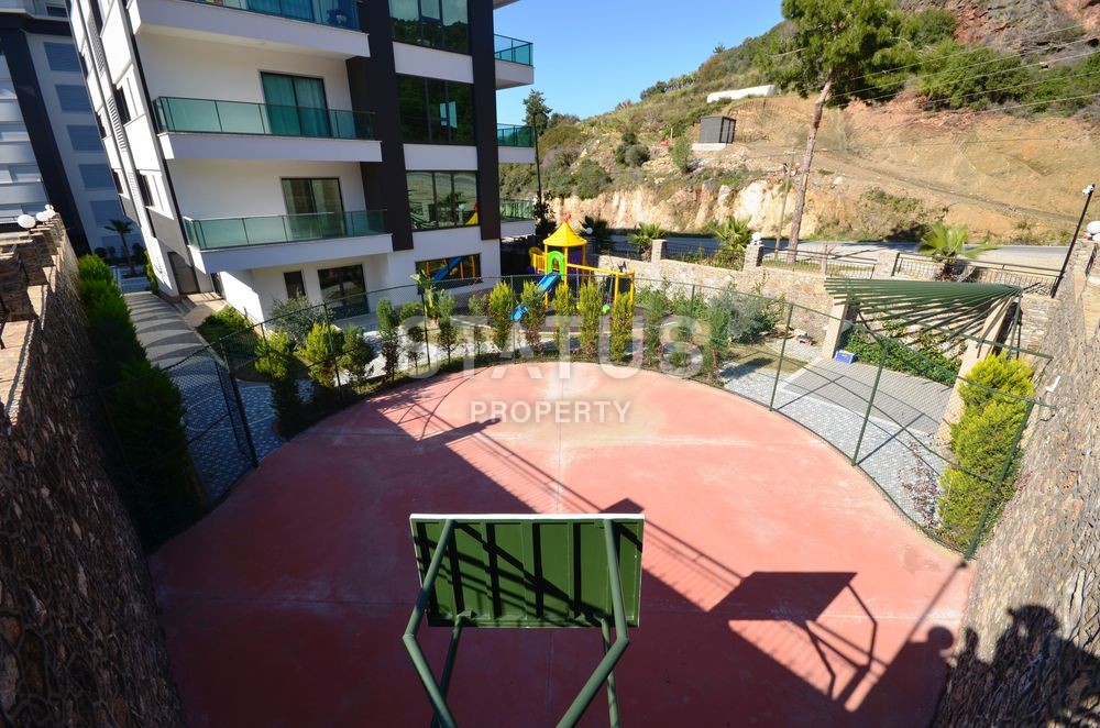 Luxury apartments in a luxury complex in Kargicak фото 25