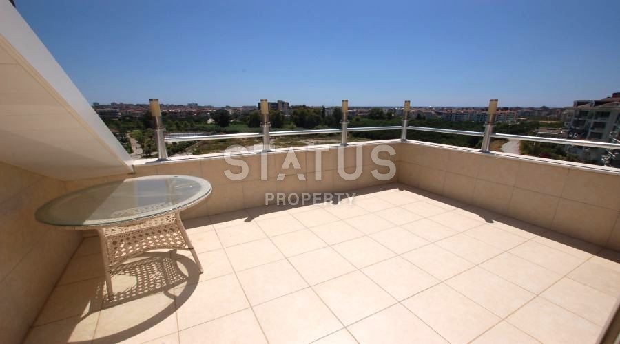 Огромный пентхаус в комплексе с богатой инфраструктурой в Обе,257 м2 фото 24