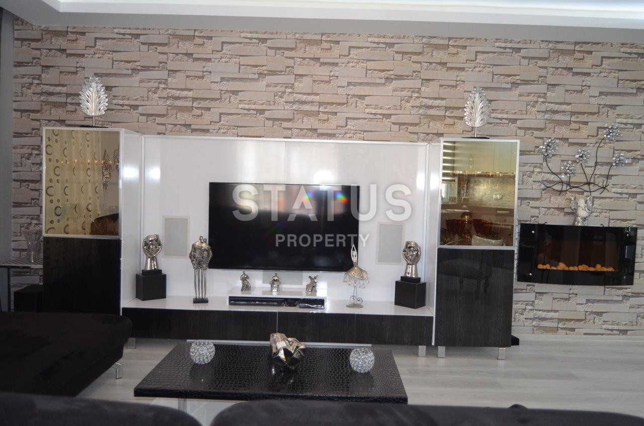 Большой меблированный дуплекс 4+1 в Махмутларе Алания, до моря 50 м, 195 м2 фото 3