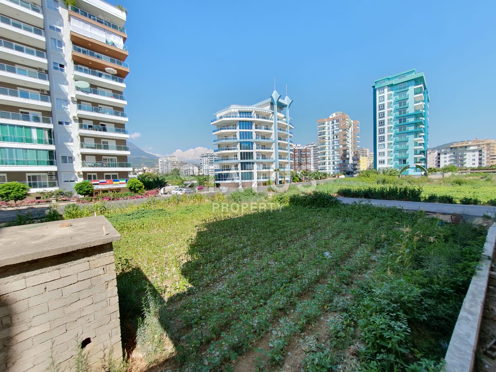 Недорогая двухкомнатная квартира с ремонтом в Махмутларе, 60 м2 фото 12