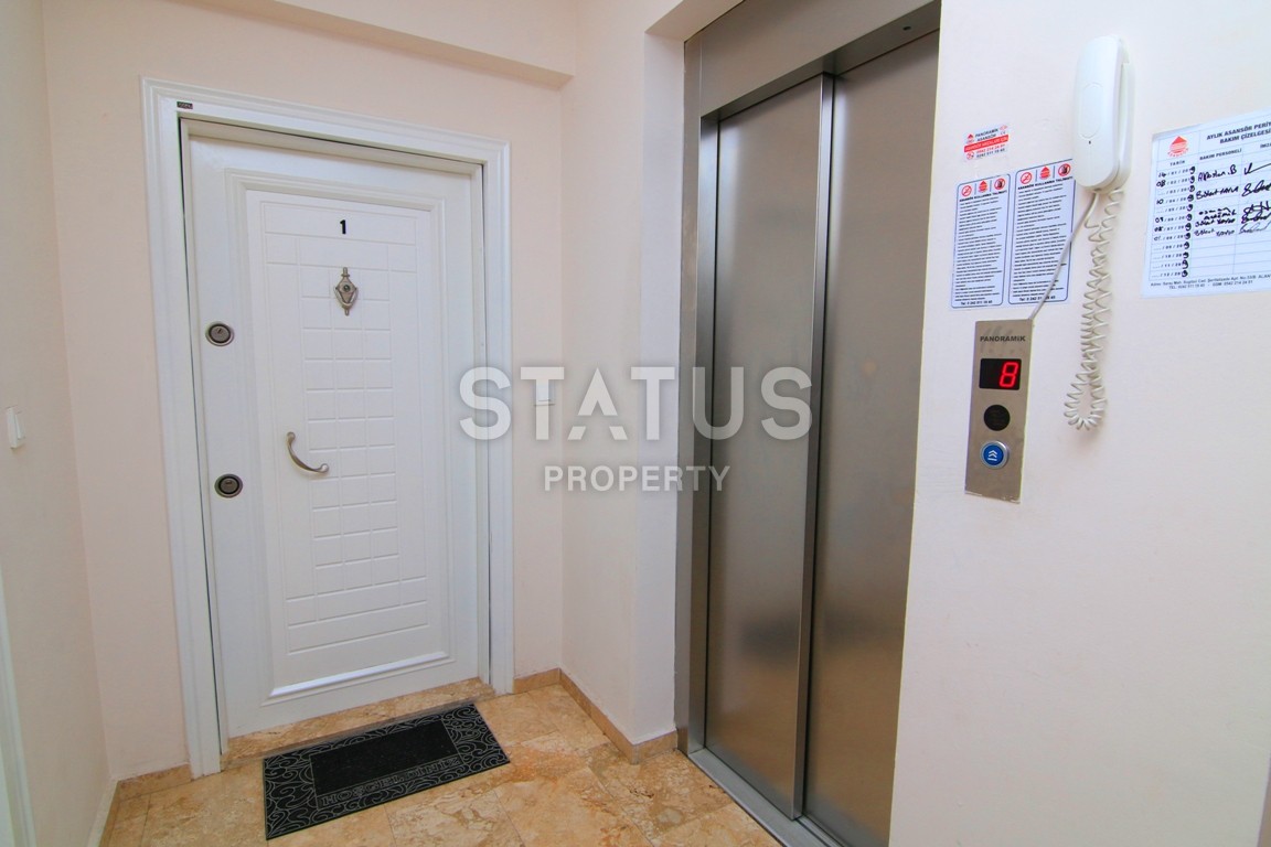 Меблированные двухкомнатные апартаменты в комплексе с бассейном, 50 м2 фото 13